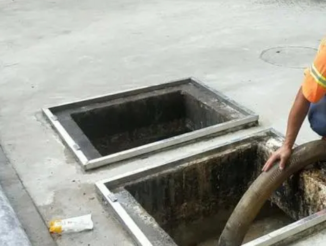 浩口镇化粪池清理